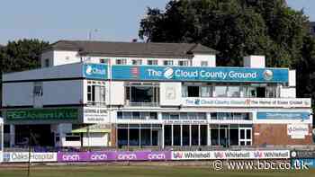 Azeem Akhtar: Essex chairman steps down despite review outcome
