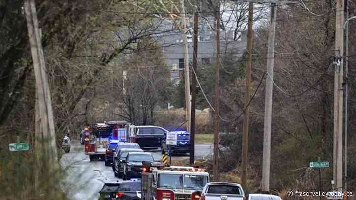 5 die in small airplane crash near Little Rock factory