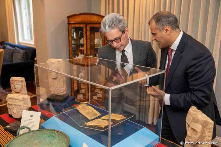 Smithsonian to Hold Artifacts Repatriated to Yemen Amid Unrest