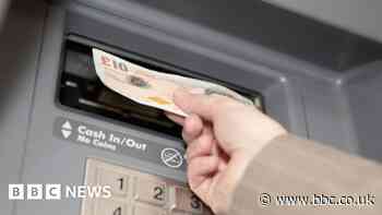 Lloyds Banking Group hits back at criticism over savings rates