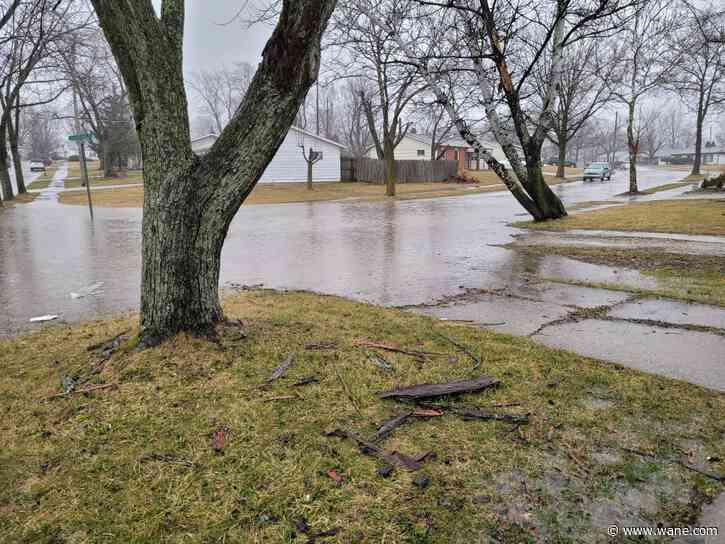 'If it hadn't stopped, it would have reached my house:' Flooded street nearly reaches Fort Wayne home