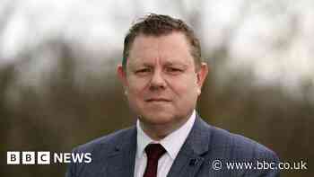 Ex-Police Federation chairman John Apter faces gross misconduct case