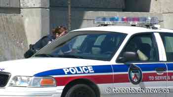 Man tried to lure child into van in the west end: Toronto police