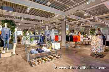 M&S teams up with Breast Cancer Now to raise awareness of signs and symptoms of breast cancer