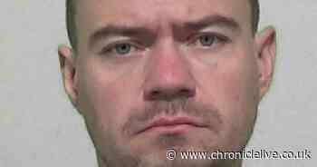 Thug left woman with blood pouring from neck after glassing her in Sunderland pub