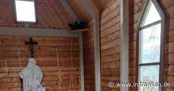 Sommerach: Randalierer beschädigen Kapelle - eingeschlagene Fenster und Zündeleien
