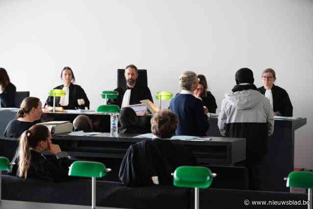 “Liefde maakt blind”: mannen die oudere Vlaamse vrouwen duizenden euro’s aftroggelden riskeren 30 maanden cel