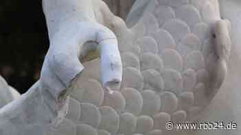 Neptungrotte im Park Sanssouci beschädigt