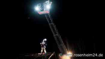 Fotos vom Brand einer Lagerhalle in Kiefersfelden am 23. Februar