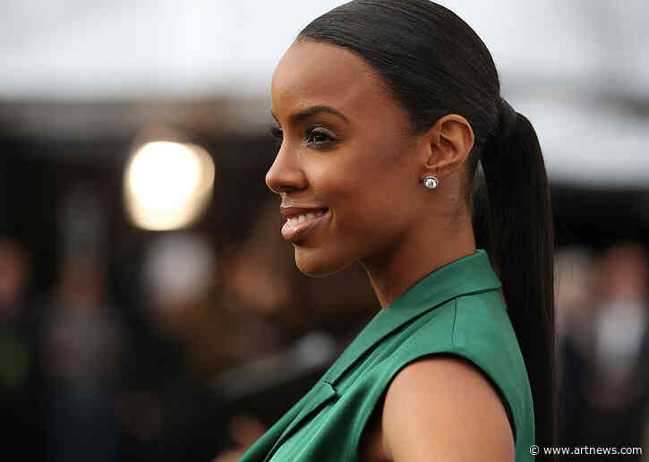 Kelly Rowland, of Destiny’s Child Fame, Curates Sotheby’s Auction