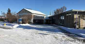 Alberta auditor says staff shortages led to major care home problems during pandemic