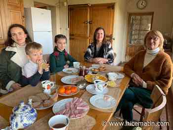 Après un an de guerre, Nadiia et Tetyana, tiraillées entre leur vie dans le Golfe de Saint-Tropez et leurs familles restées en Ukraine