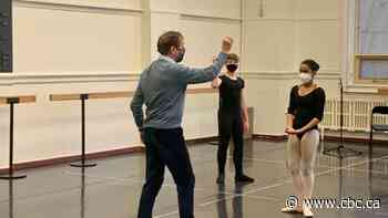 Longtime Royal Winnipeg Ballet director will step down in 2025, ending 50 years with company