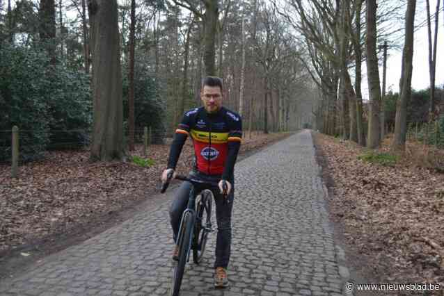 Hans Jurgen (50) rijdt Ronde van Vlaanderen én Parijs-Roubaix voor overleden zus Katja en het Kinderkankerfonds: “Je mag zelfs mijn zweetdruppels sponsoren”