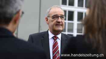 Bundesrat Guy Parmelin prüft Sonntagsverkäufe in Städten