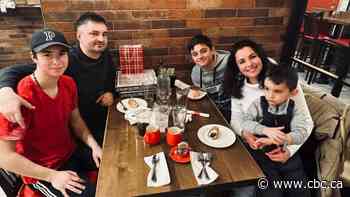 Ukrainian newcomers in Edmonton face financial, mental health challenges as war rages on