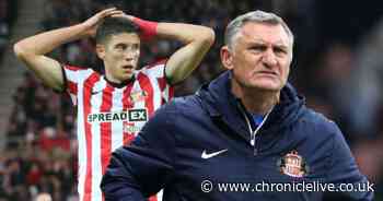 Tony Mowbray hoping Ross Stewart will follow Corry Evans and commit his future to Sunderland