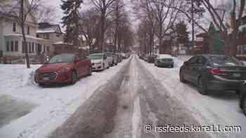 Minneapolis extends snow emergency as Minnesotans dig themselves out