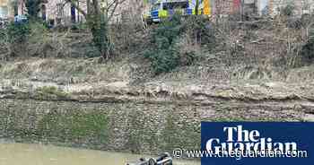 Man dies after car goes into River Avon in Bristol