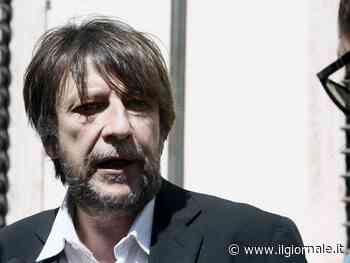 "Un bulletto da spiaggia", l'attacco choc di Casarini a Piantedosi