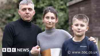 Sheffield: Refugee family praise for host city