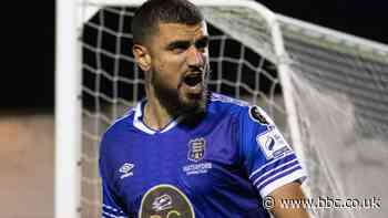 Truro City suffer dramatic 3-2 Swindon Supermarine loss