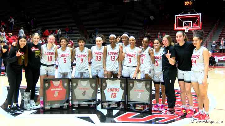 Lobo women send seniors out in style