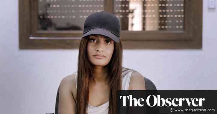 Surge in number of Britons fighting to hold on to their citizenship