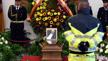 Maurizio Costanzo: il secondo giorno dell'omaggio. Alla camera ardente anche Zingaretti