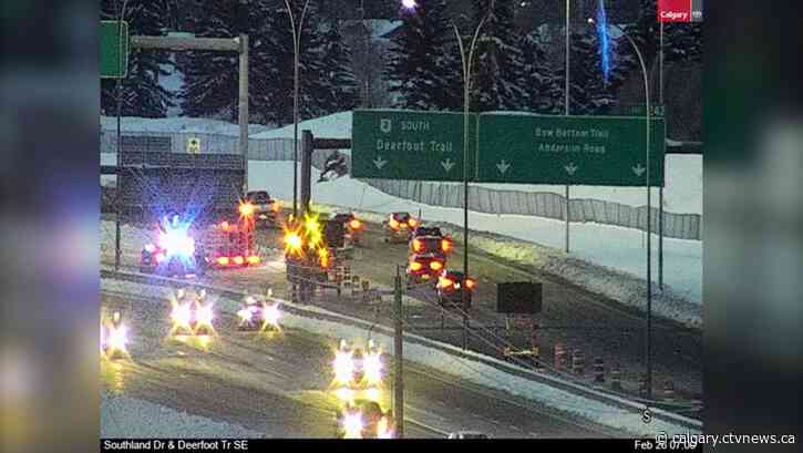 Multi-vehicle collision disrupts traffic on Deerfoot at Anderson Road