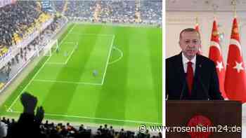Erdbeben in der Türkei: Fans fordern im Stadion Konsequenzen für Erdogan – „Tritt endlich zurück“