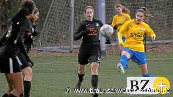 Eintracht-Torjägerinnen Radtke und Meyer sind warm gelaufen
