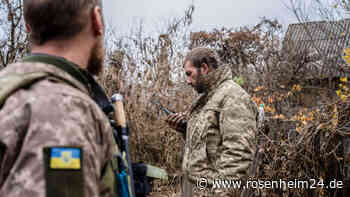 Ukraine-Krieg: Heftige Gefechte an allen Fronten – Luftangriff auf befreite Stadt