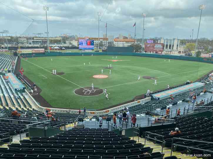 Miscues cost Texas baseball chance to sweep Indiana at home
