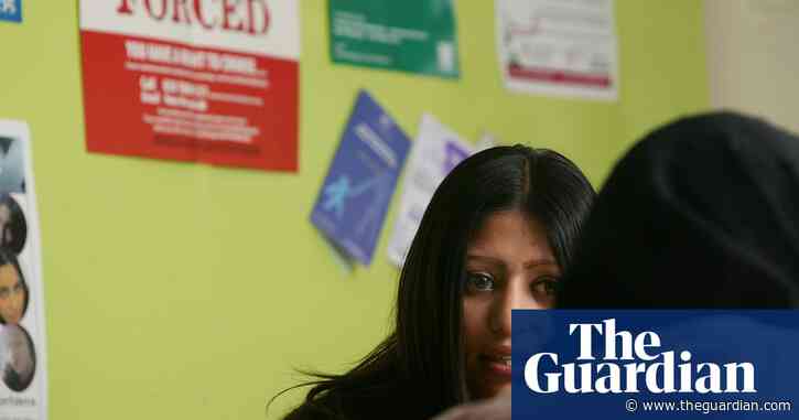 Campaigners hail law raising age of marriage to 18 in England and Wales