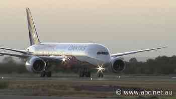 Qantas slashes peak tourism season flights to Central Australia despite billion-dollar profit