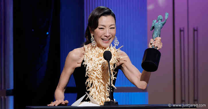 Michelle Yeoh Wins Best Actress at SAG Awards 2023, Gives Touching Speech with Some Surprising Curses!