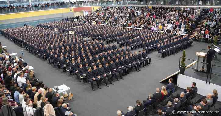 Verabschiedung und Ernennung im Bundespolizeiaus- und -fortbildungszentrum Bamberg
