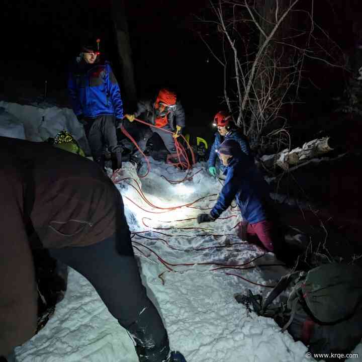 Lost hiker rescued in Sandia mountains over the weekend