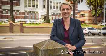 Victorian irrigators say Qld, NSW water buybacks will affect them