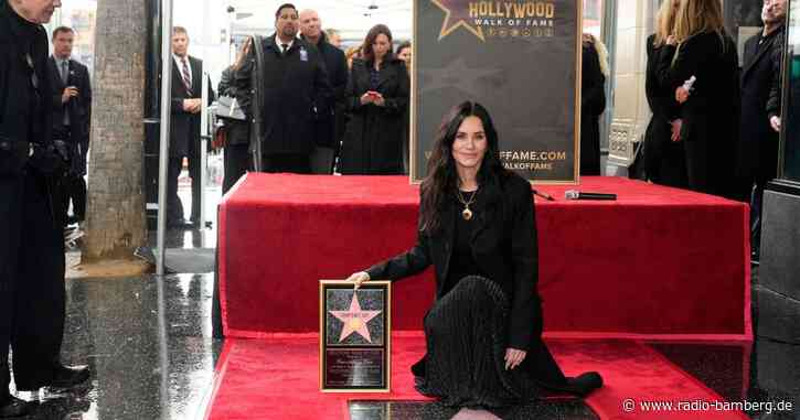 «Friends»-Star Courteney Cox mit Hollywood-Stern gefeiert
