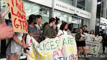 A 'quietly catastrophic' surge in house prices happened while the Reserve Bank stood by. Will the review urge a major shake-up?