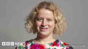 Sheffield MP urges action over dilapidated schools after parent hurt