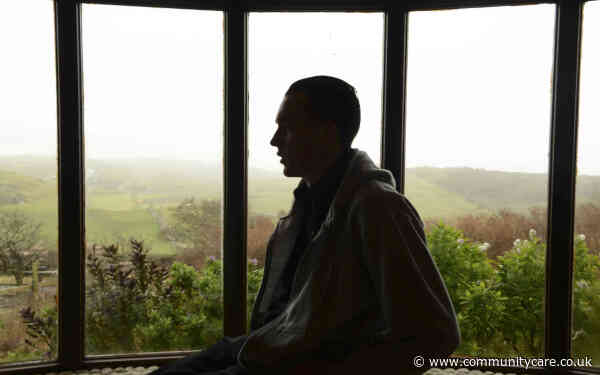 Unavailability of beds, doctors and transport increasing risks for those in crisis, warn AMHP heads