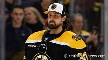 Avalanche trade for Boston Bruins goaltender