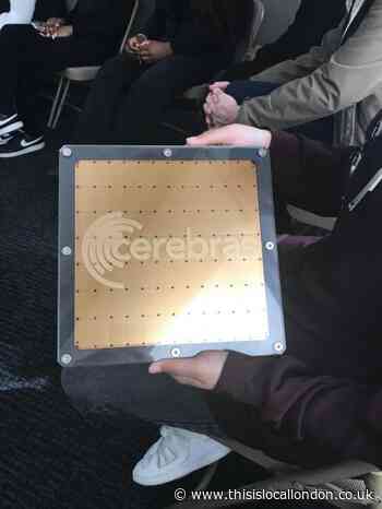 Largest Chip in the World! Cerebras' Wafer Scale Engine