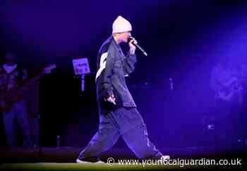 Justin Bieber postpones remaining 'Justice' UK tour dates