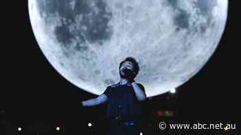 Live: The Loop: Push for the Moon to get a time zone, The Weeknd breaks Spotify streaming record