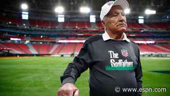 Ex-NFL groundskeeper: SB LVII field overwatered