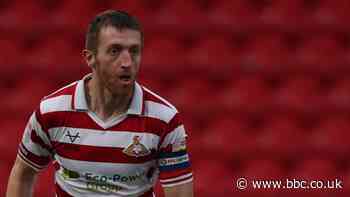 Tom Anderson: Doncaster Rovers captain signs new deal until 2025